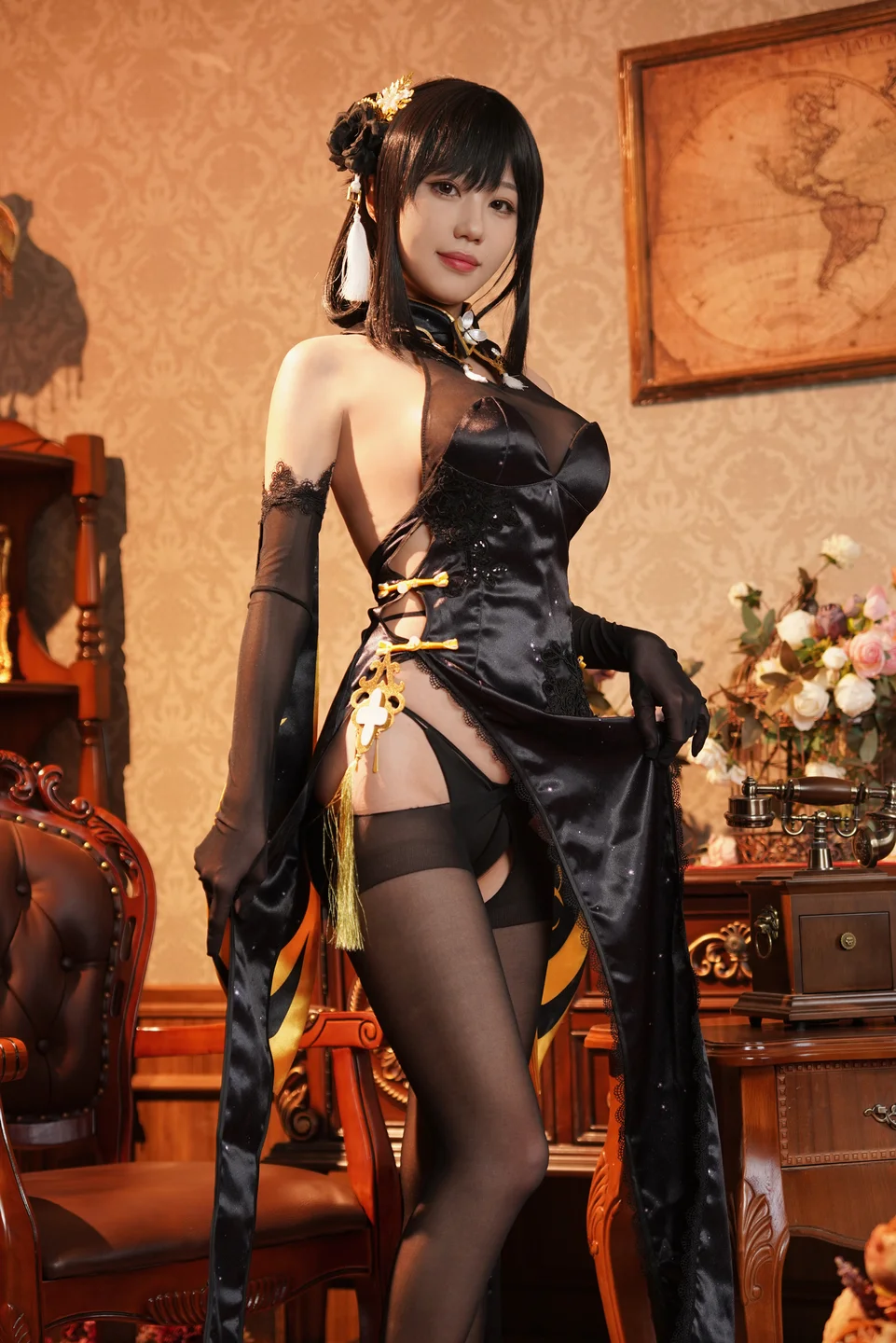 影子喵Ghost - 镇海黑旗袍 [131P,4V-3.71GB] tg@simisebaisi 【丝足阁】040.webp